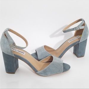 ⭐️ 3 for $8 Steve Madden Mirna Sandal